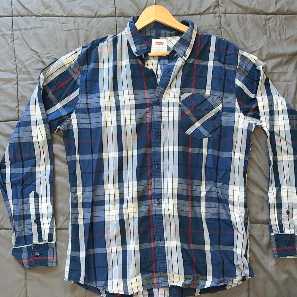 Levi's Men's Casual Button-Up Shirt – Classic Fit, Lightweight Cotton Blend